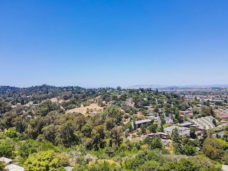 1239 Talbryn Dr — Photo 65