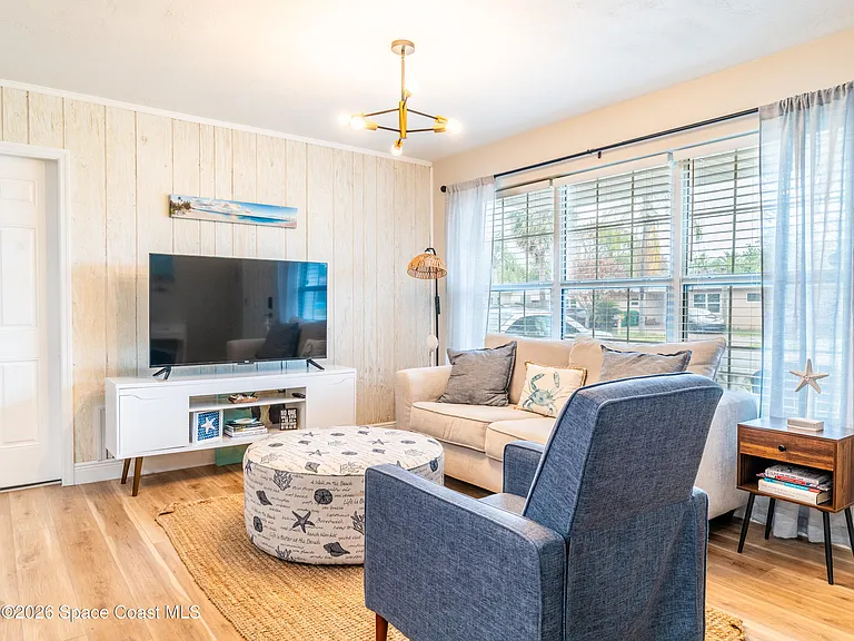 135 Melaleuca Dr — Photo 14