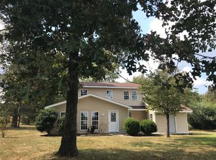 1582 Cook Rd, Tullahoma, TN 37388