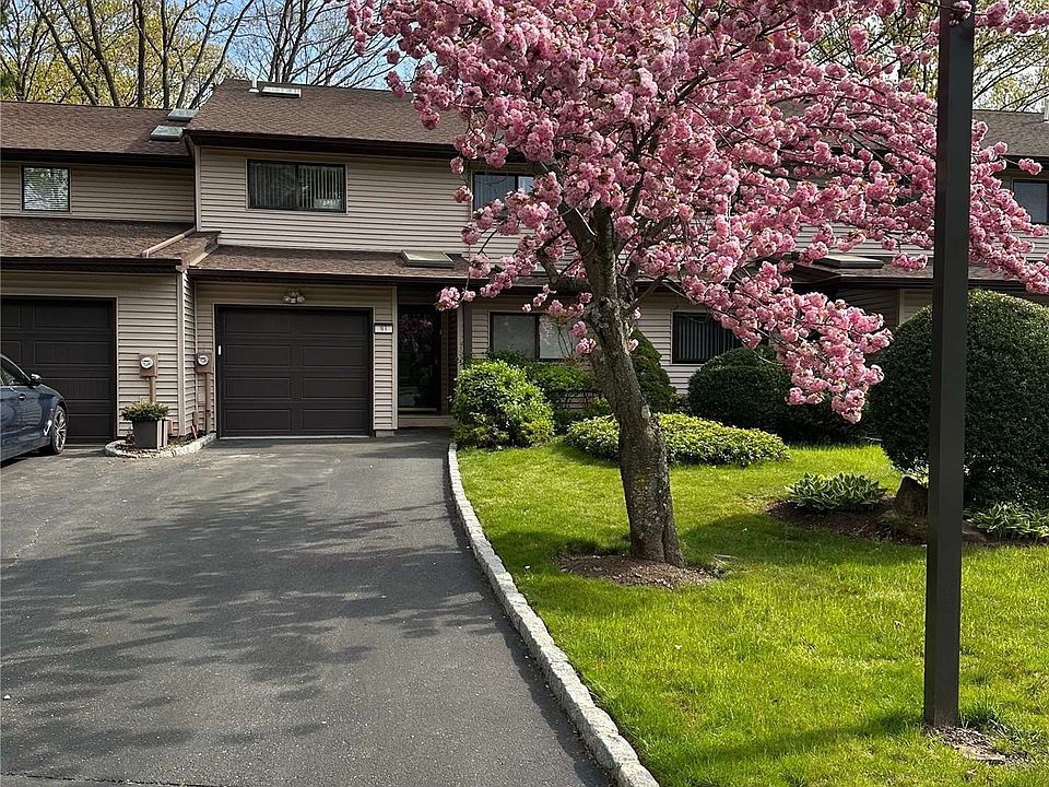 93 Northgate Circle UNIT 93, Melville, NY 11747 Zillow