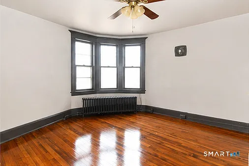 2341 Barnum Ave #A — Photo 4