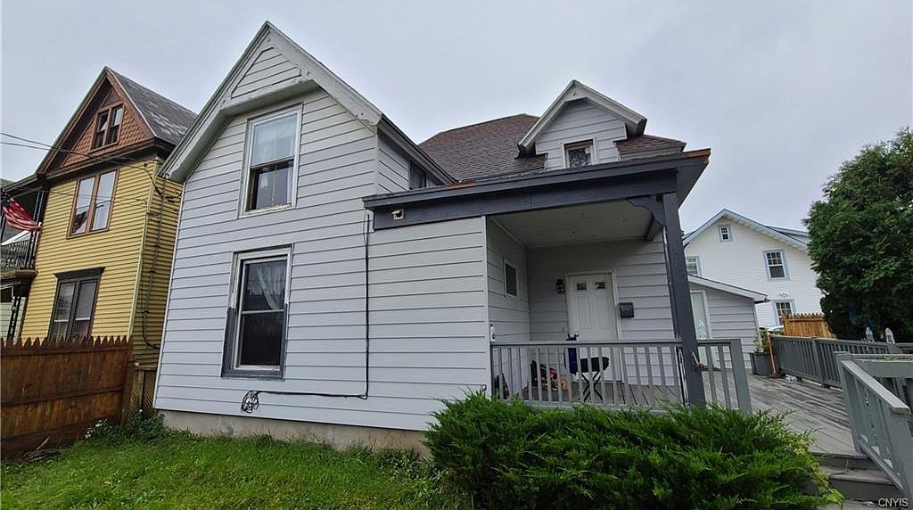 1009 York St, Utica, NY 13502 Zillow