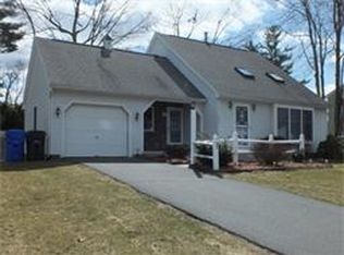 177 Ramblewood Dr, Springfield, MA 01118