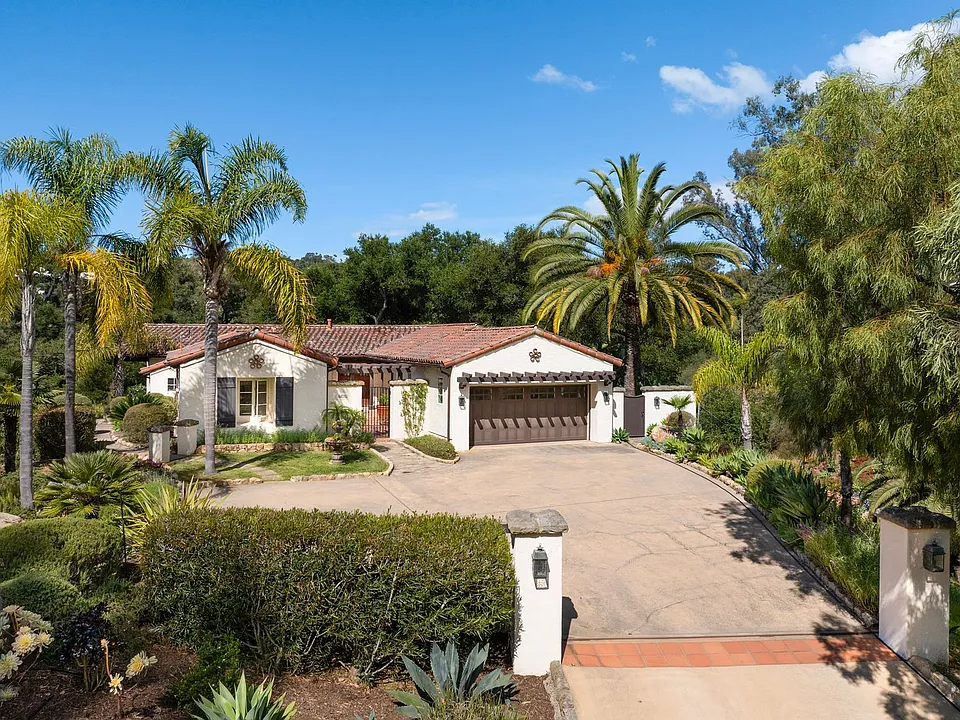 655 Coyote Rd
