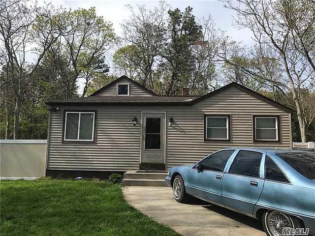 1st image of 135 Norfleet Ln