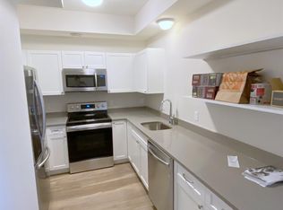 43-45 Pitman St #303, Somerville, MA 02143