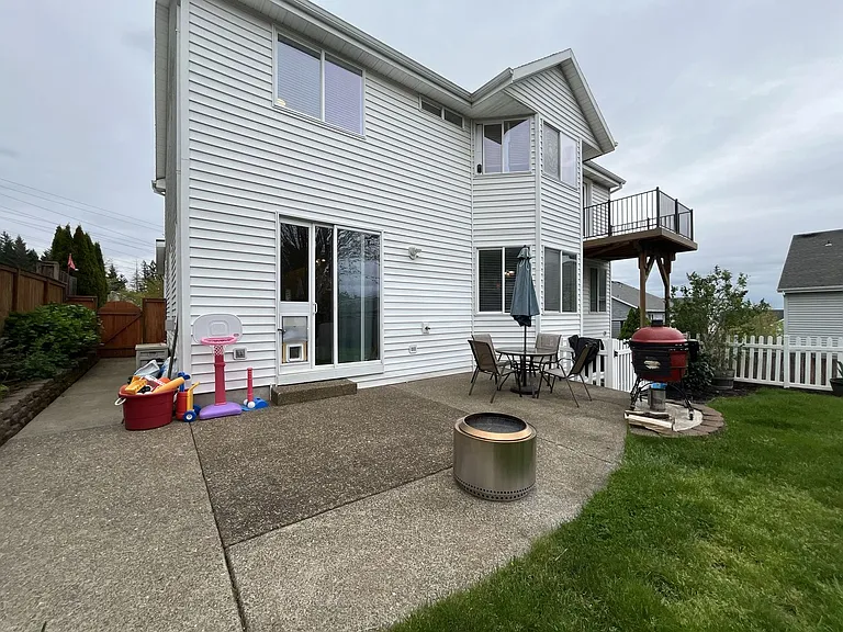 14199 SW Tewkesbury Dr — Photo 68