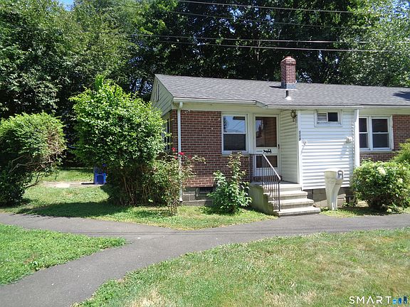 4th image of 318 Stonybrook Road