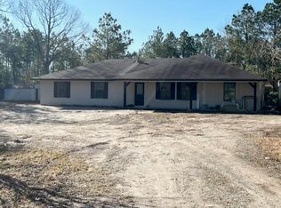 185 Dixon Rd, Hornbeck, LA 71439
