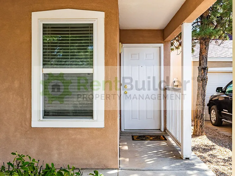 10532 Ramah Dr NW — Photo 3