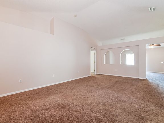 5th image of 2328 Kingscrest Cir