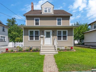 24 Sunderland Ave, Rutherford, NJ, 07070