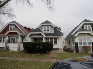 3226 W Fairmount Ave, Milwaukee, WI 53209