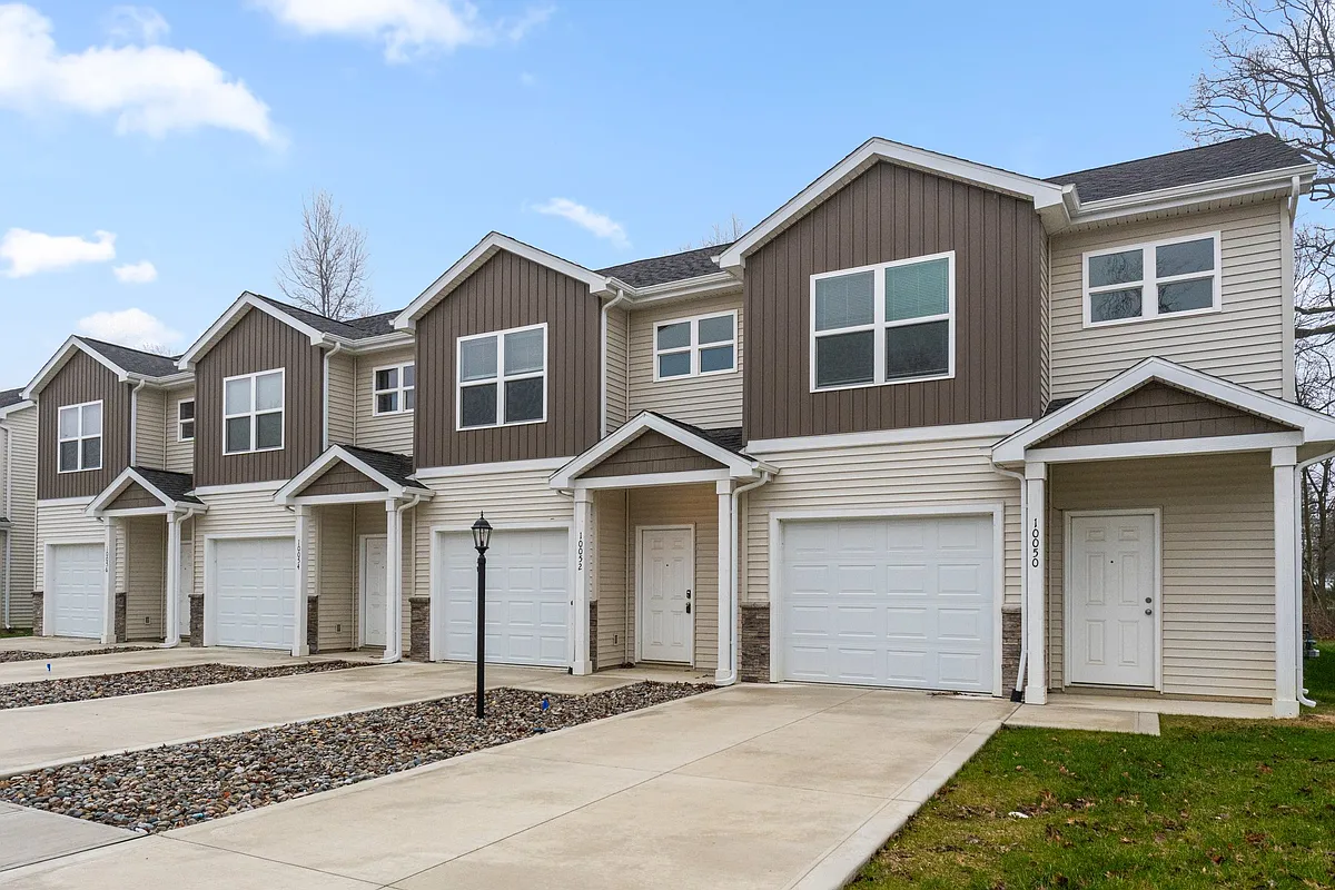 Building Photo - Arbor Park Townhomes