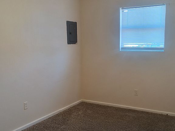 4th image of 4500 Union Ave #10