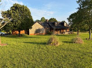700 Melvin Hill Rd, Campobello, SC 29322