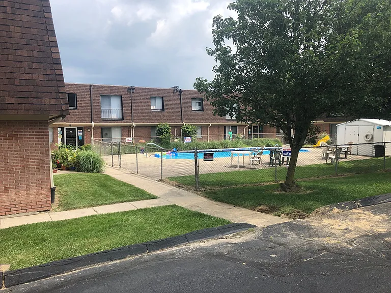 North Vista Manor — Photo 10