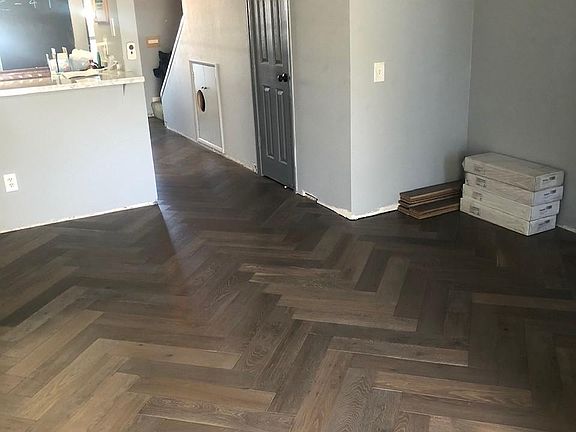 5th image of 81 Bentwood Ln