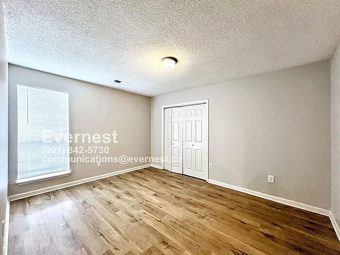 4508 Berrypick Ln S — Photo 11