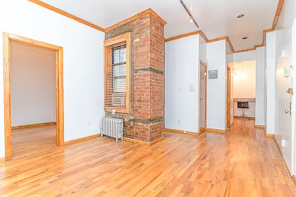 Rented by MySpaceNYC | media 8