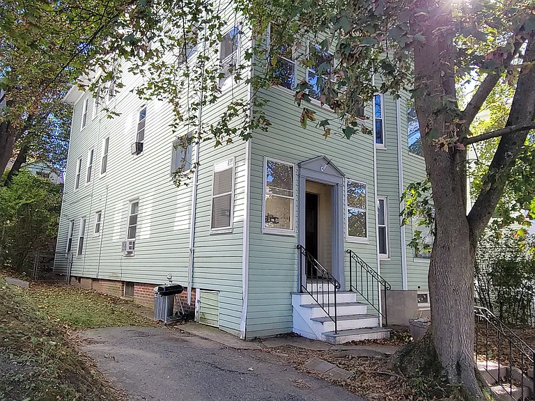 41 Freeland St #3 — Photo 22
