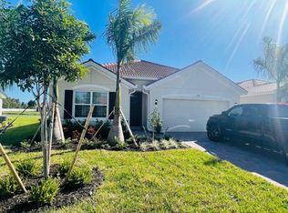 2956 Royal Gardens Ave, Fort Myers, FL 33916