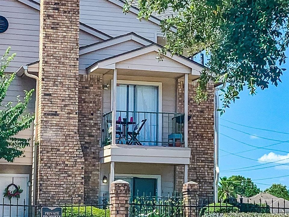 1st image of 3770 Lovers Wood Ln APT 1001