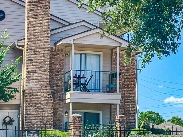 3770 Lovers Wood Ln APT 1001, Houston, TX 77014