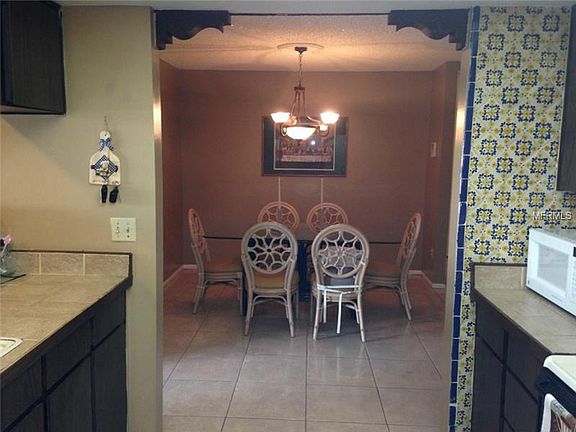 5th image of 356 Buenaventura Blvd