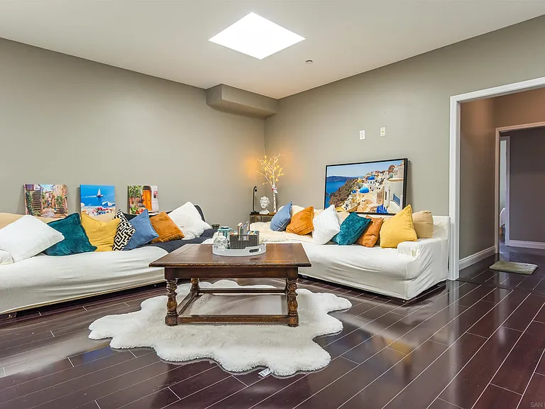 4741 Point Loma Ave #201 — Photo 6