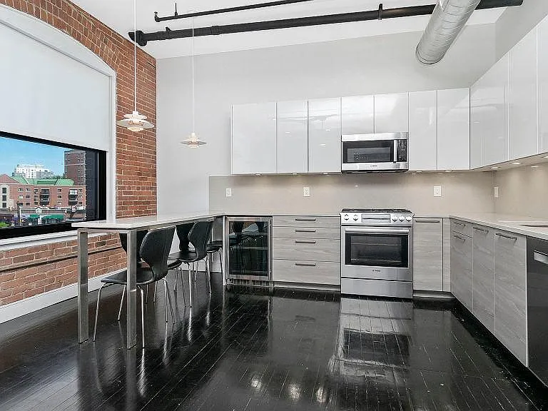 244 Brighton Ave #305 — Photo 4