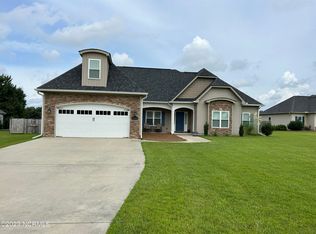 1968 Pollard Rd, Farmville, NC 27828