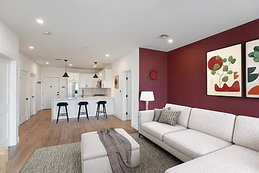 580 Palisade Avenue, #302