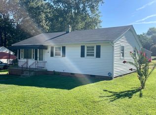 1716 Belmont St, Burlington, NC 27215