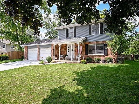 2nd image of 206 White Oak Dr