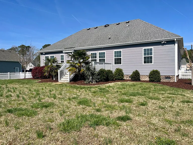 150 Travis Blvd — Photo 10