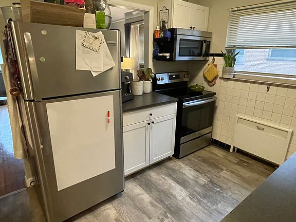 4th image of 3279 Linwood Ave #2