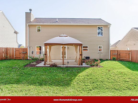 3rd image of 224 S Furlong Dr