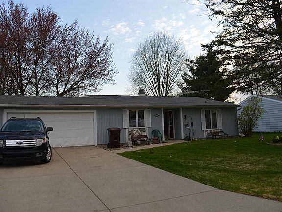 3rd image of 1700 E Homestead Dr