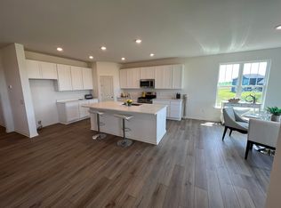 1587 N Thompson Rd, Sun Prairie, WI 53590