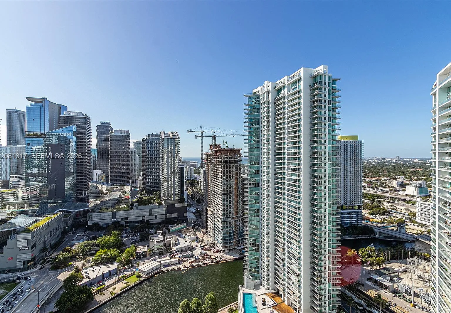 Wind Condo — Photo 3