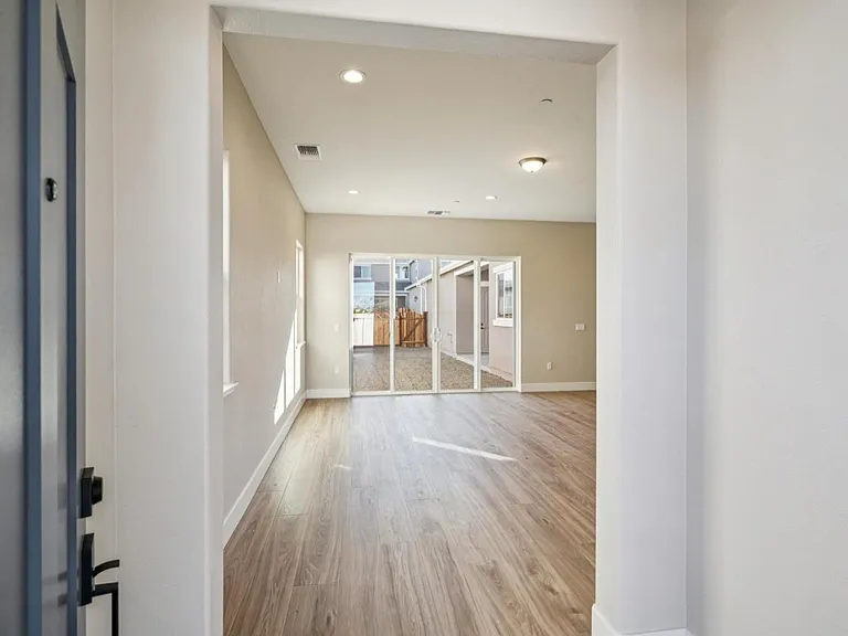 3068 El Capitan Dr — Photo 14