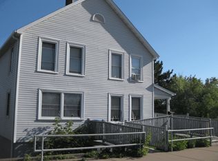 415 2nd St, Duluth, MN 55810