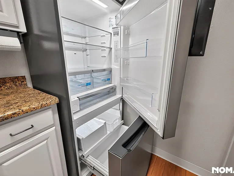 8225 Fairmount Dr #7-203 — Photo 8