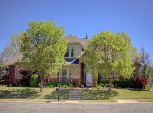 3809 N Battle Creek Dr, Broken Arrow, OK 74012