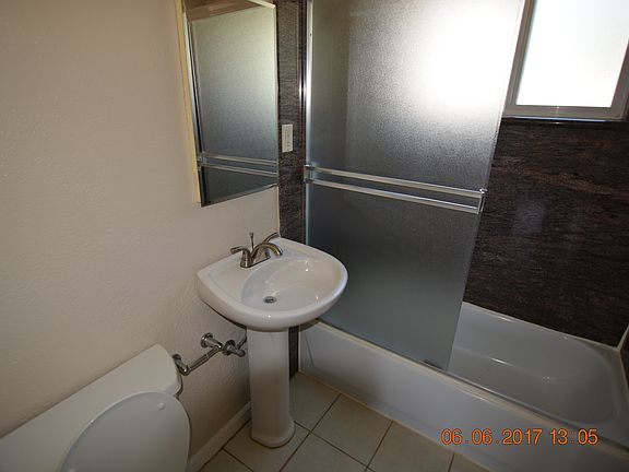 5th image of 1878 Park Ave APT 3