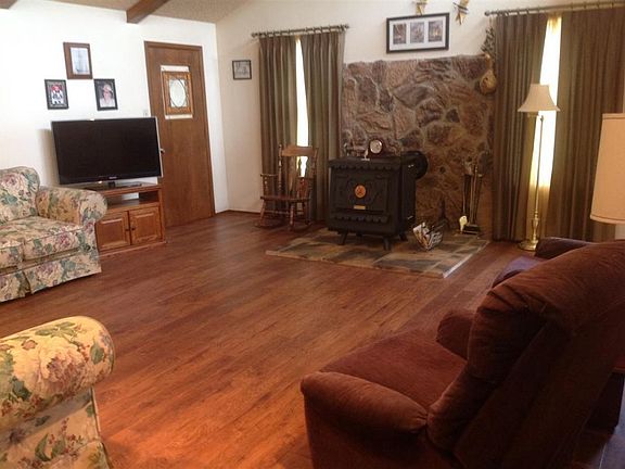 2nd image of 1494 Eagle Canyon Dr