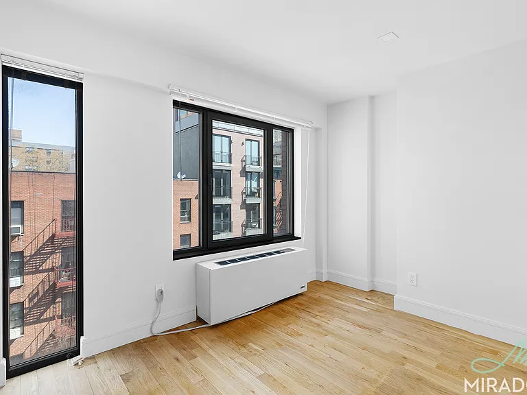 636 E 11th St #5F — Photo 8