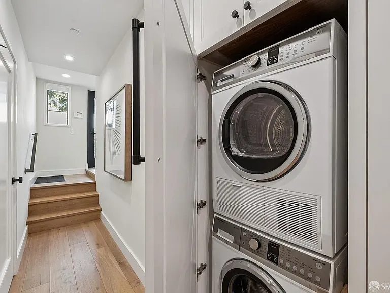1259 Clay St — Photo 22