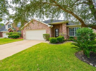 1727 Caldbeck Ln, Fresno, TX 77545